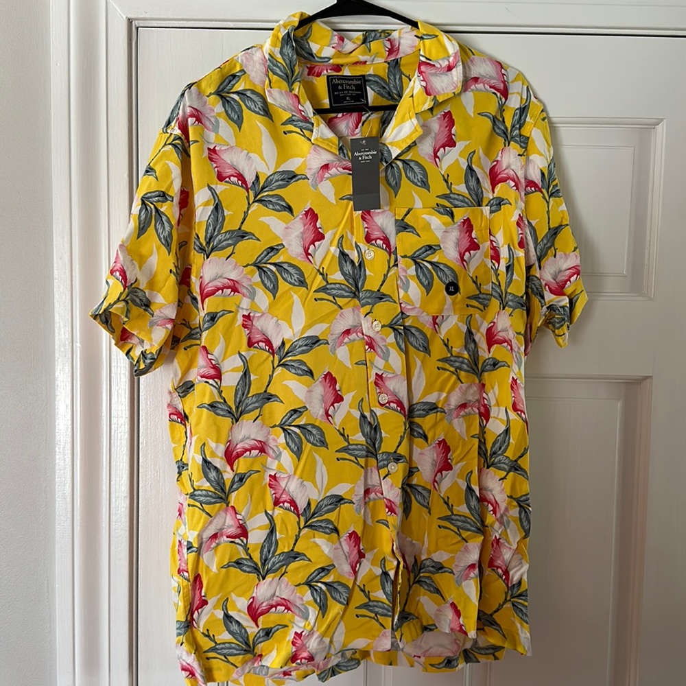 Men’s Abercrombie Tropical Shirt
